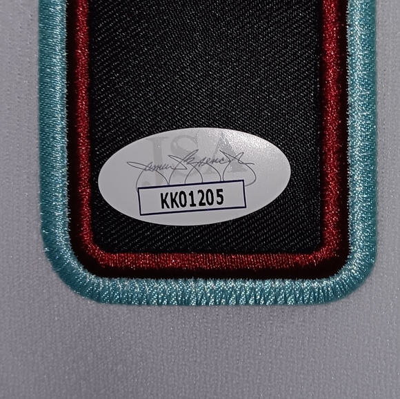 Arizona Diamondbacks Ketel Marte Autographed Jersey - Picture 8 of 9